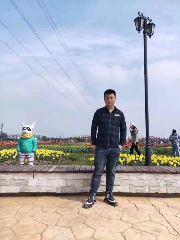 海阔天空的第一张照片--厦门交友网